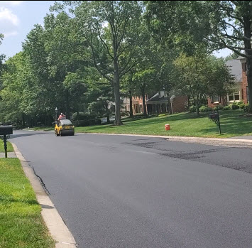 Private road asphalt paving